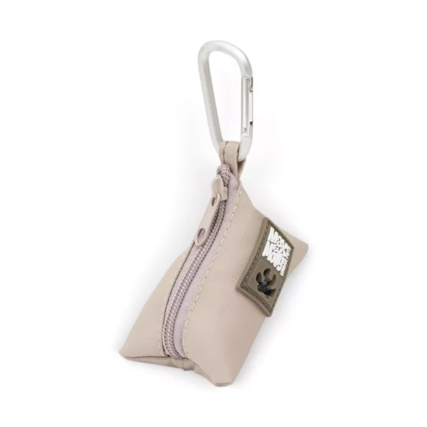 Max & Molly Poo Bag Carrier - Matrix 2.0 Sand - Макс та Молли Сумка для пакетов - Matrix 2.0, пісочна Max & Molly Poo Bag Carrier - Matrix 2.0 Sand - Макс та Молли Сумка для пакетов - Matrix 2.0, пісочна